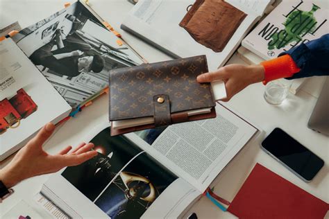 groupe louis vuitton recrutement|lvmh offre d'action.